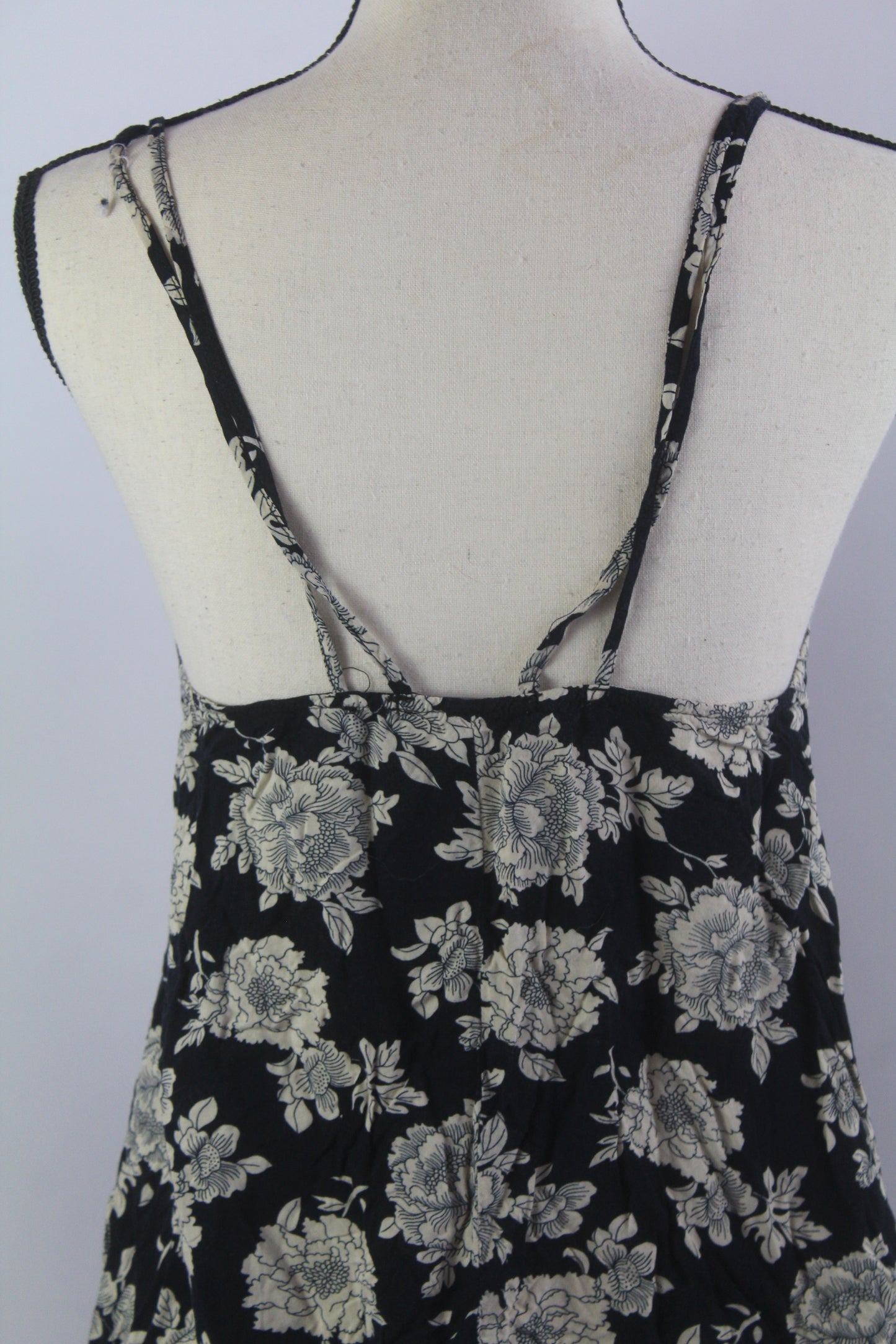 Brandy Melville Women's Floral Mini Dress Size One Size