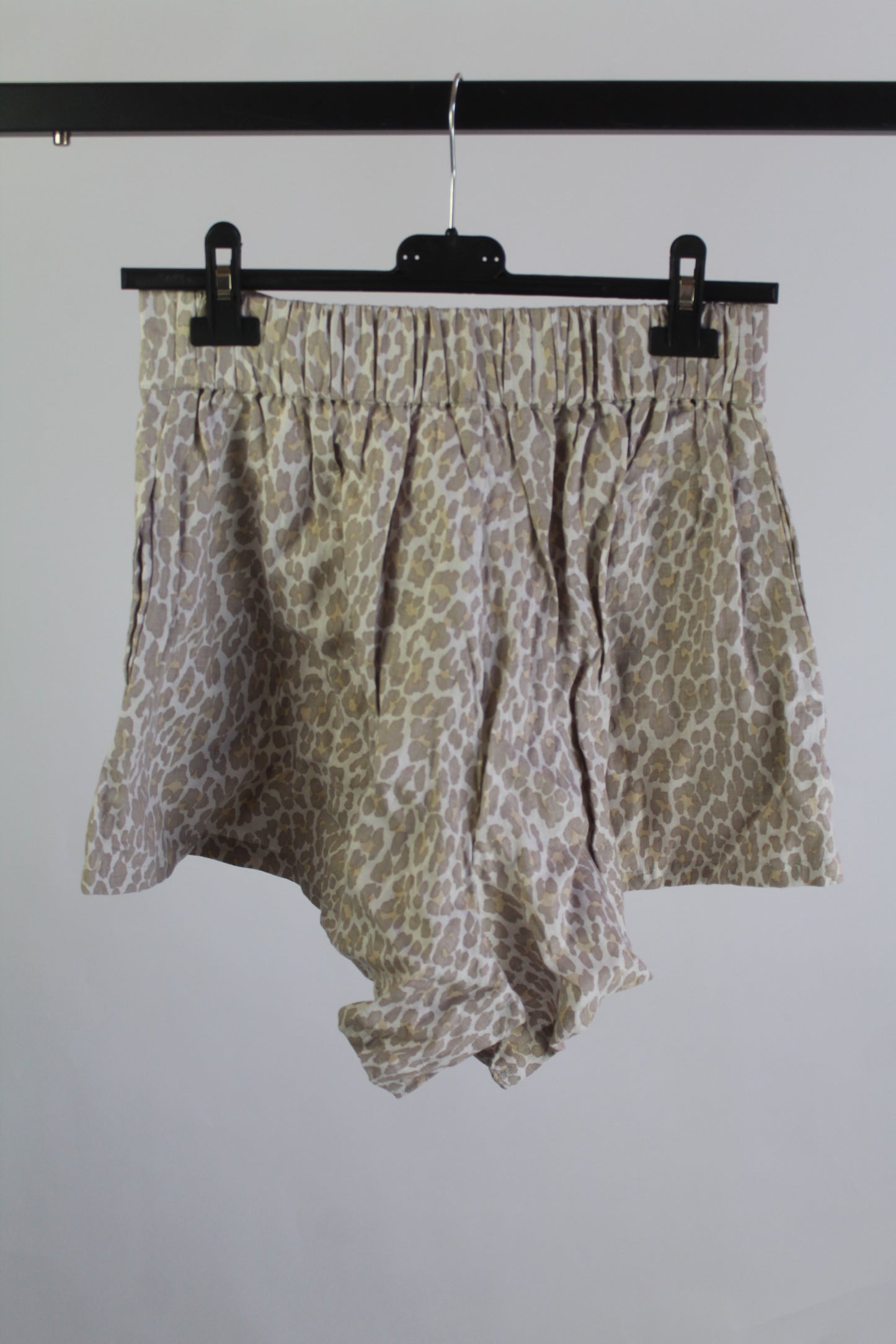 Palm Collective Sustainable Linen Cheetah Print Shorts Women's Size Small