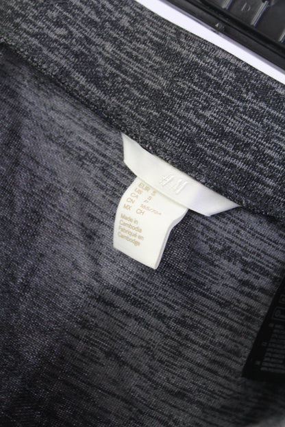 H&M Stretch Grey Pencil Skirt w/Open Slit Women's Size Small