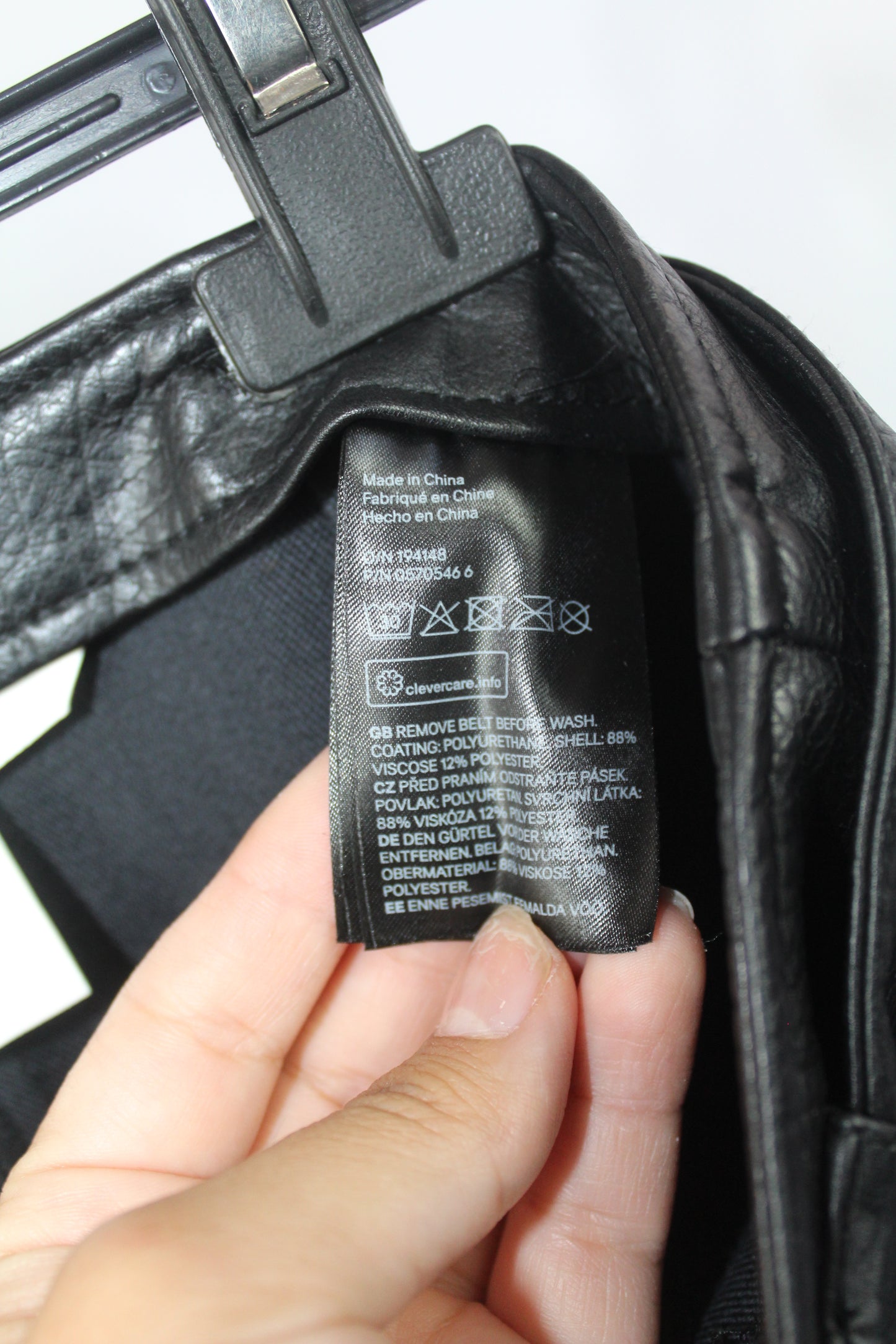 Women's HM Black Pencil Pleather Skirt Size 4