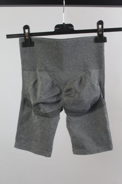 Pretty Little Thing Shorts Size Small