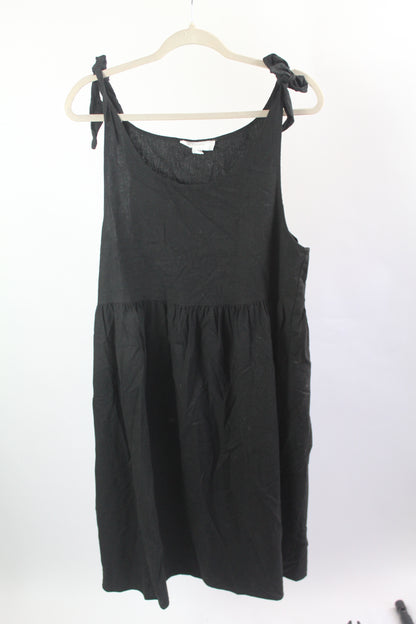 Women's Black Urban Renewal Dress Size Medium