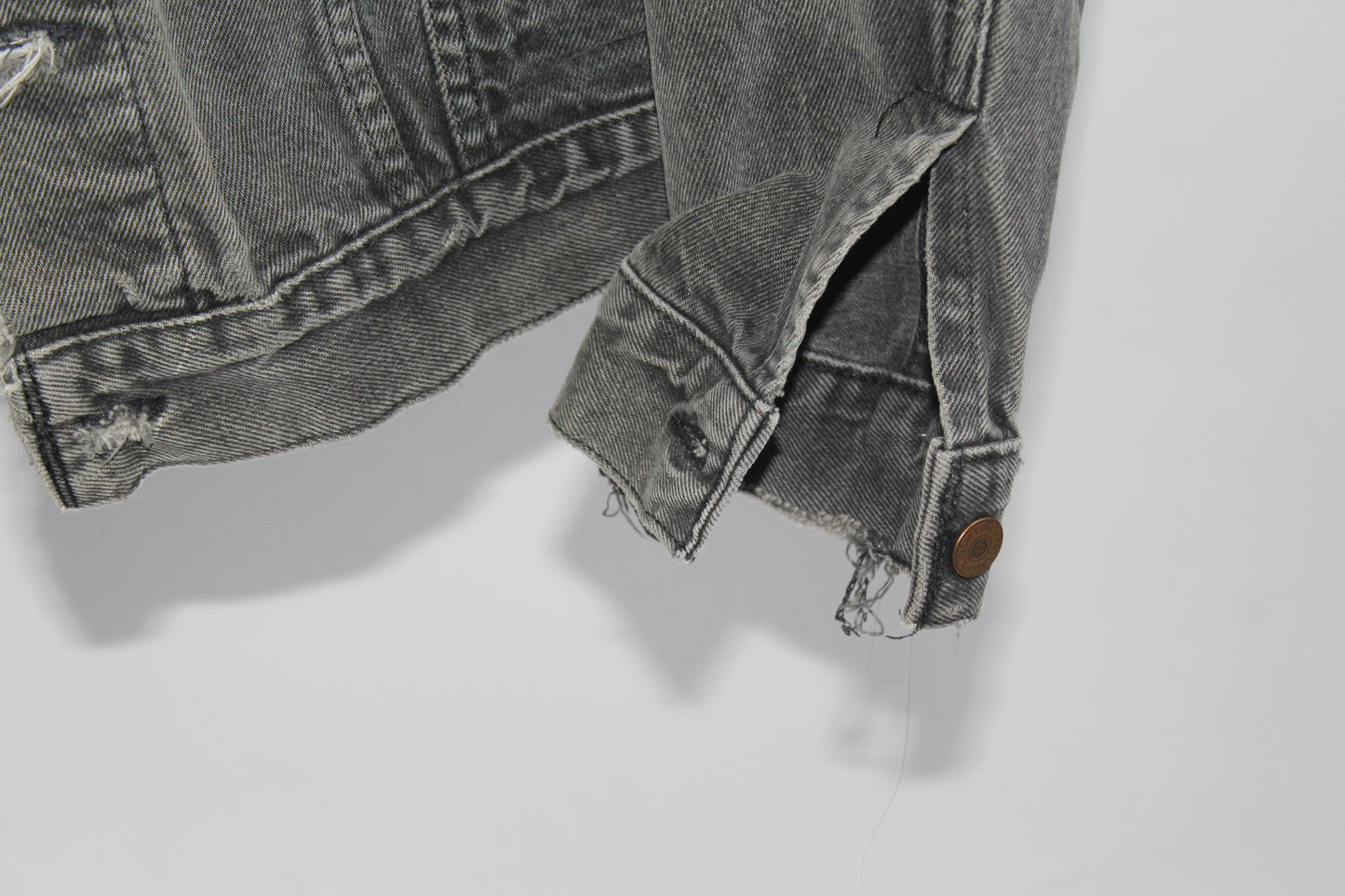 Women's Vintage Levi's Dark Grey Distressed Denim Jacket Size Medium