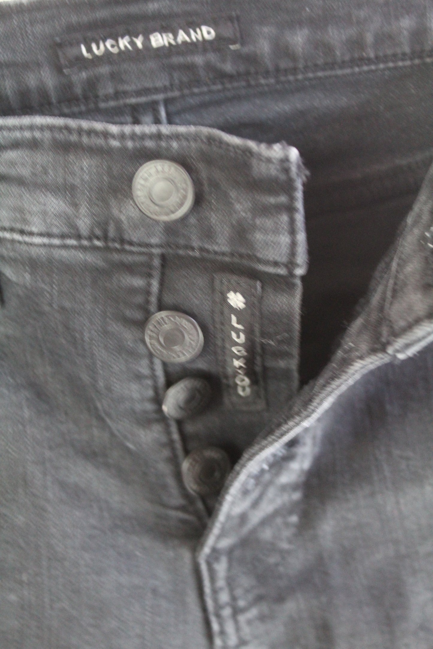 Lucky Brand Stretch Black BootCut Dark Wash Denim Size 6