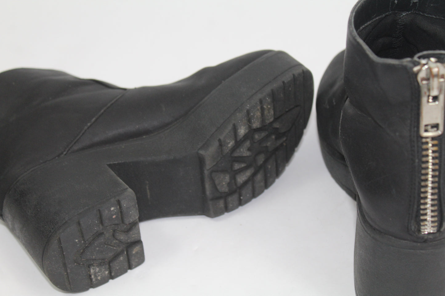 Women's Asos Black Chunk Booties Size 4