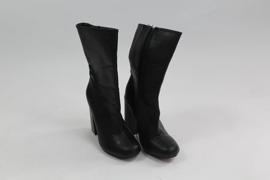 Pending Brand/Shoes Size