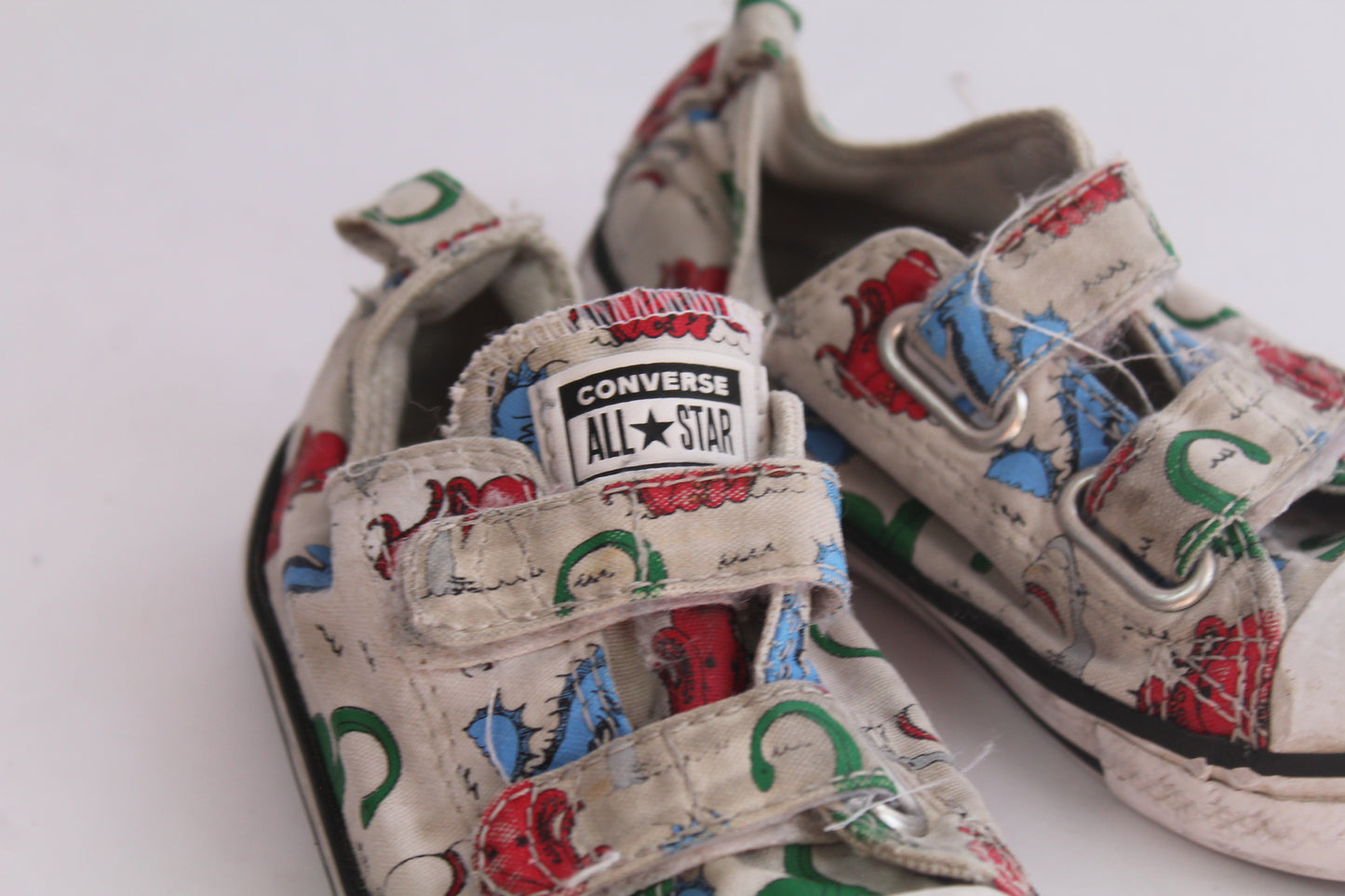 Boys Converse Dinosaur Patterned White U.S. Size 9