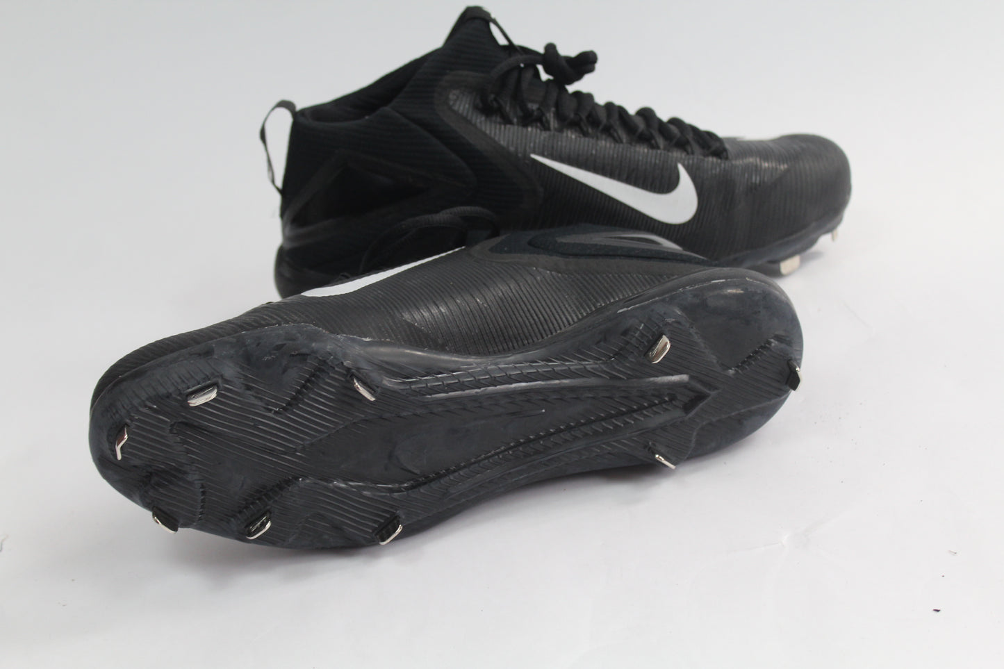 Men's Nike Soccer Black Cleats Size