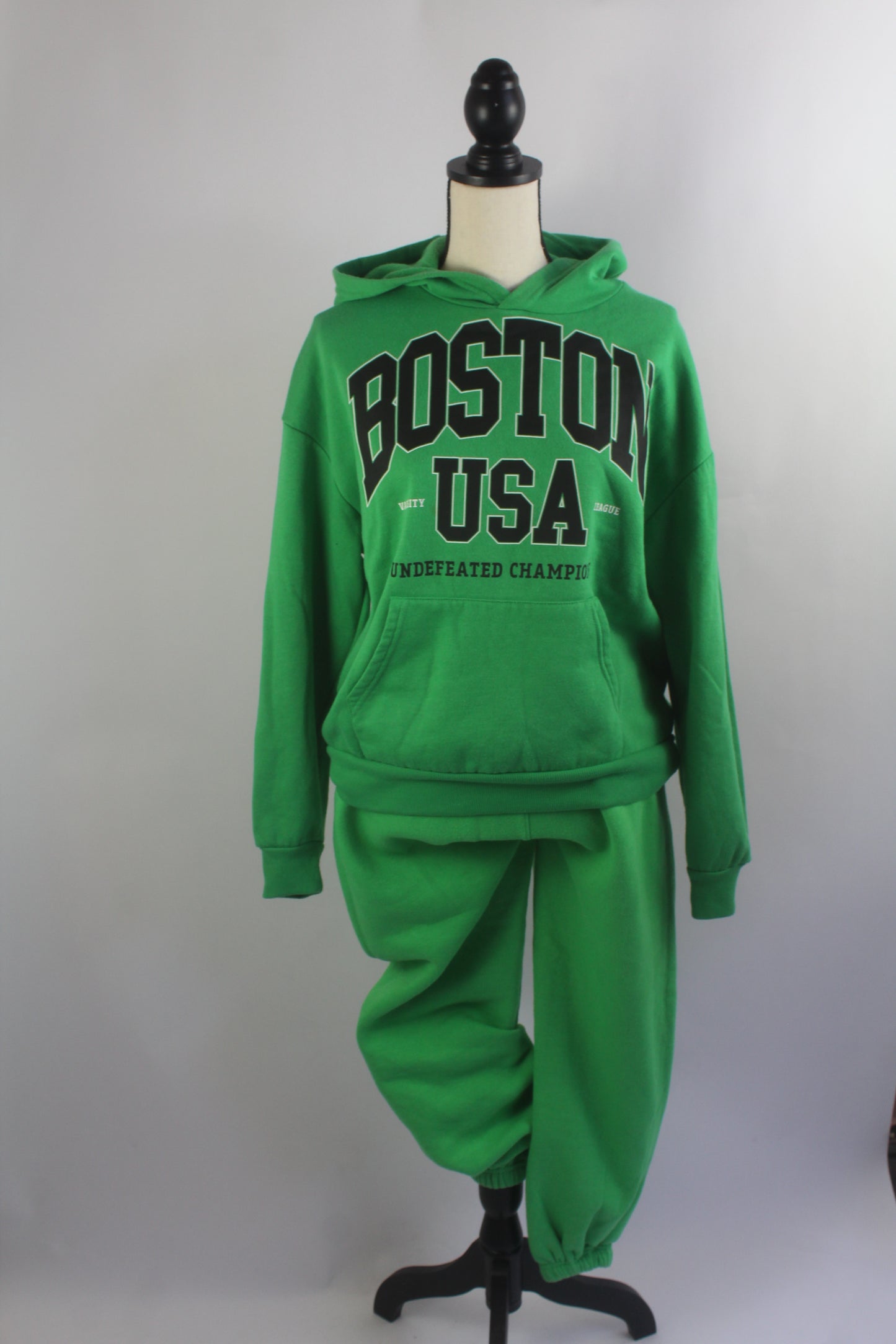Green Refuge Women's Lounge Set Size Medium