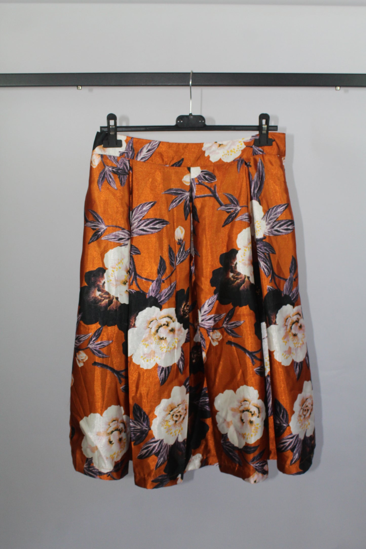 Women's Midi Orange Floral Skirt Size M