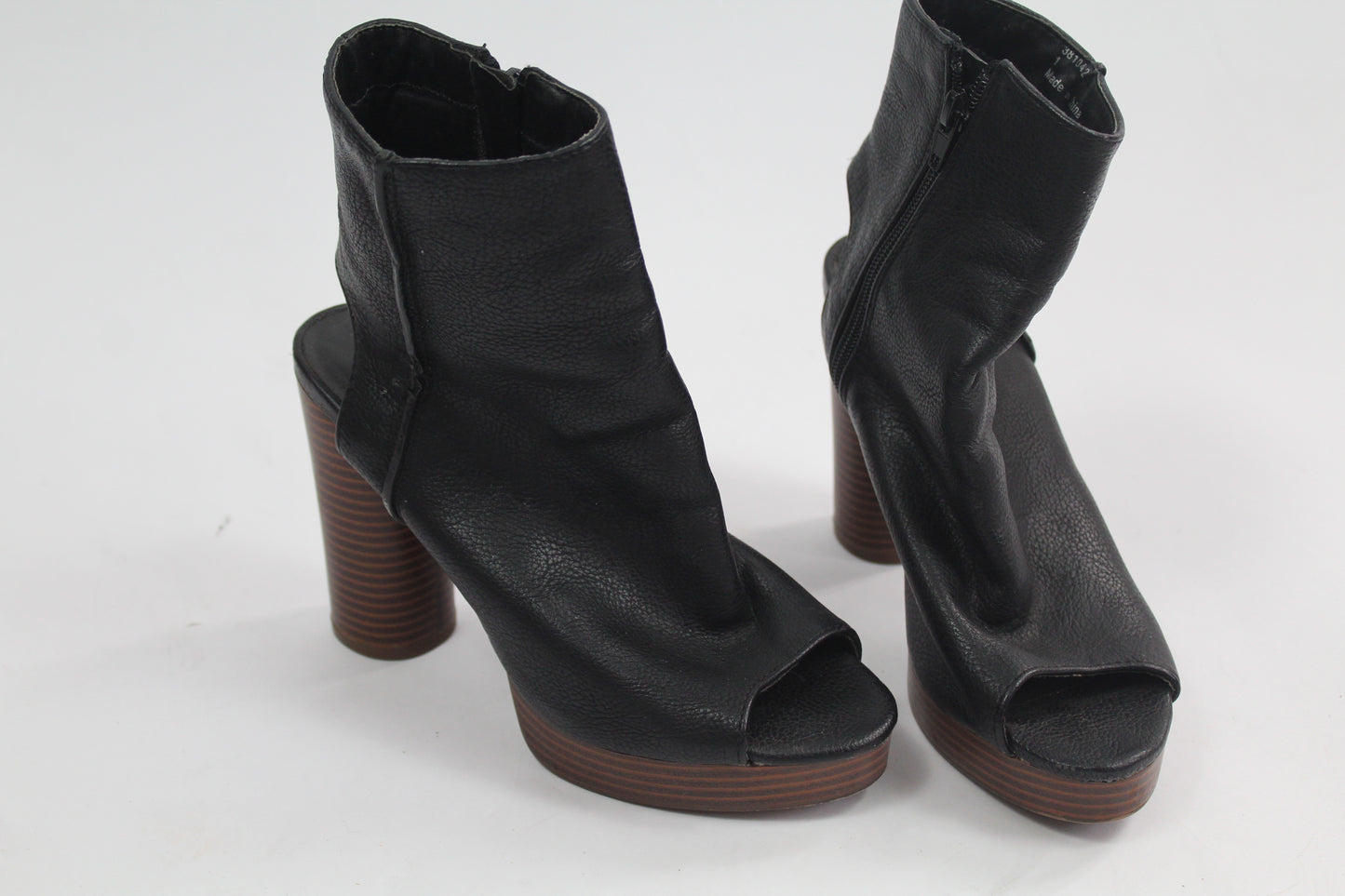 Women's New Look Block Heels Size 4/37