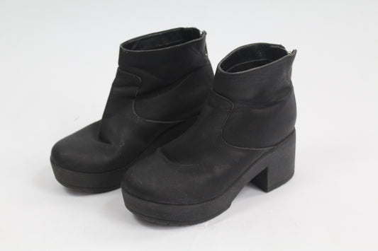 Women's Asos Black Chunk Booties Size 4