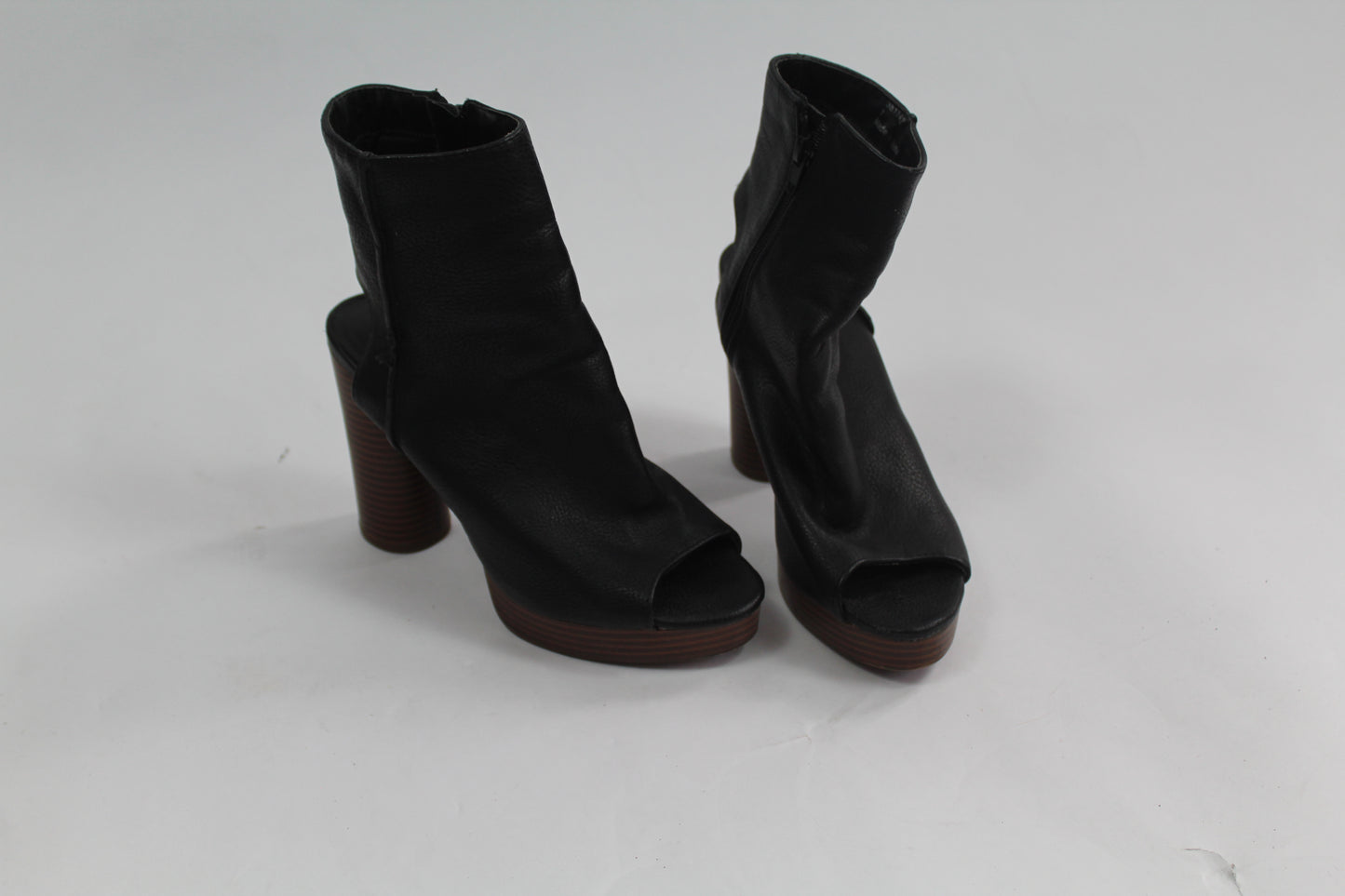 Women's New Look Block Heels Size 4/37