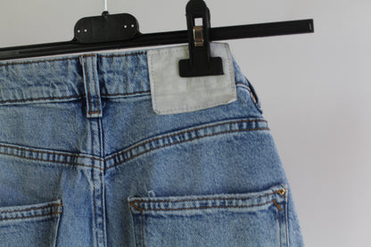 Zara Women's Light Wash Denim Size 4