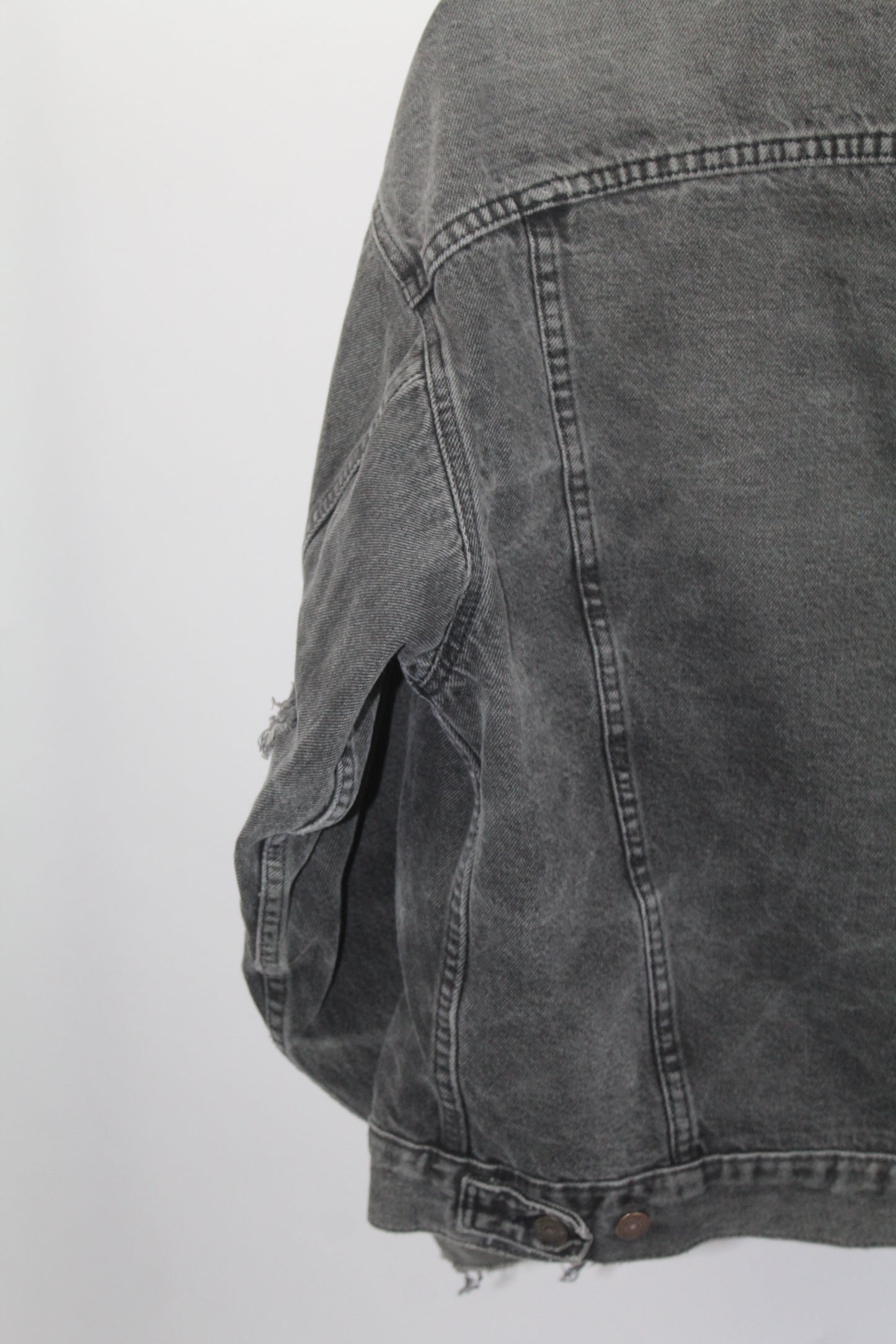 Women's Vintage Levi's Dark Grey Distressed Denim Jacket Size Medium