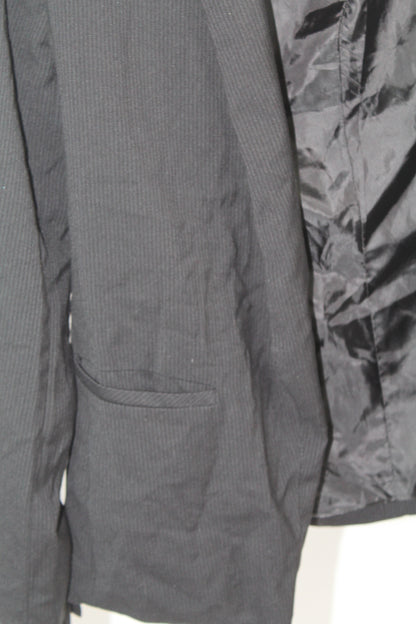 Women's Forever 21 Black/White Blazer Size Medium