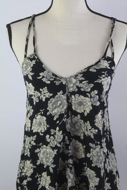 Brandy Melville Women's Floral Mini Dress Size One Size