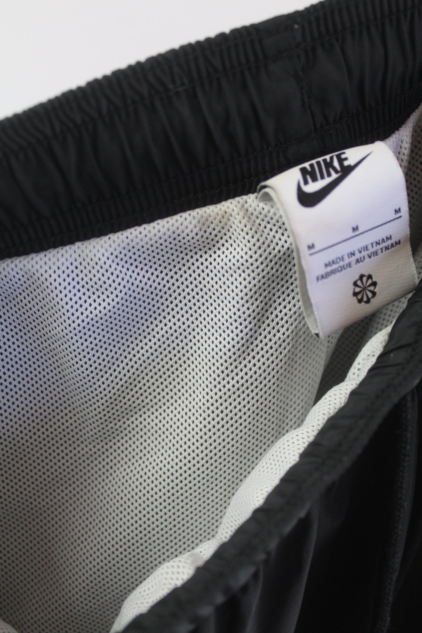 Nike Women's Sweats Size Medium Black/White