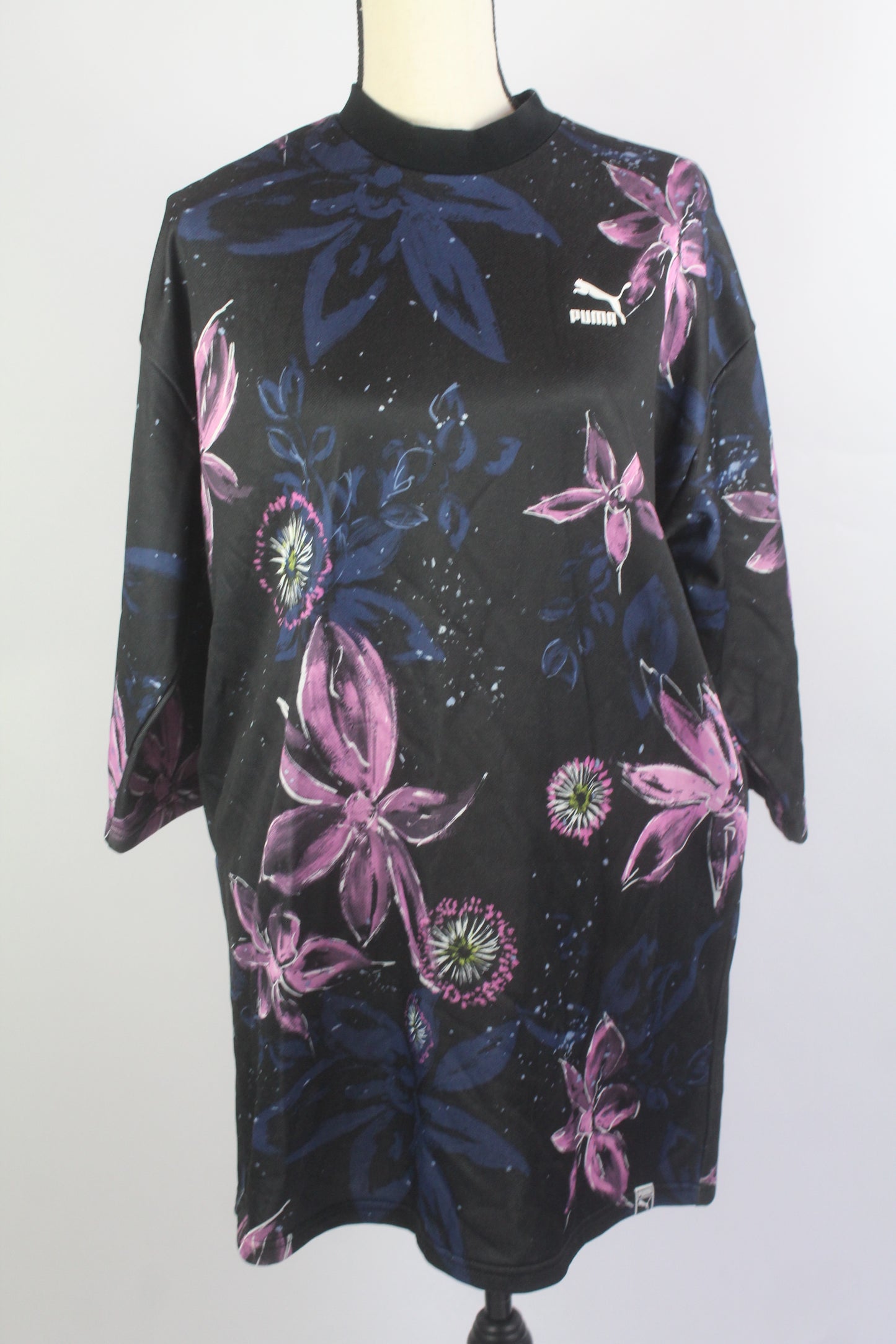 Women's Puma Dress Galaxy Themed Size Small