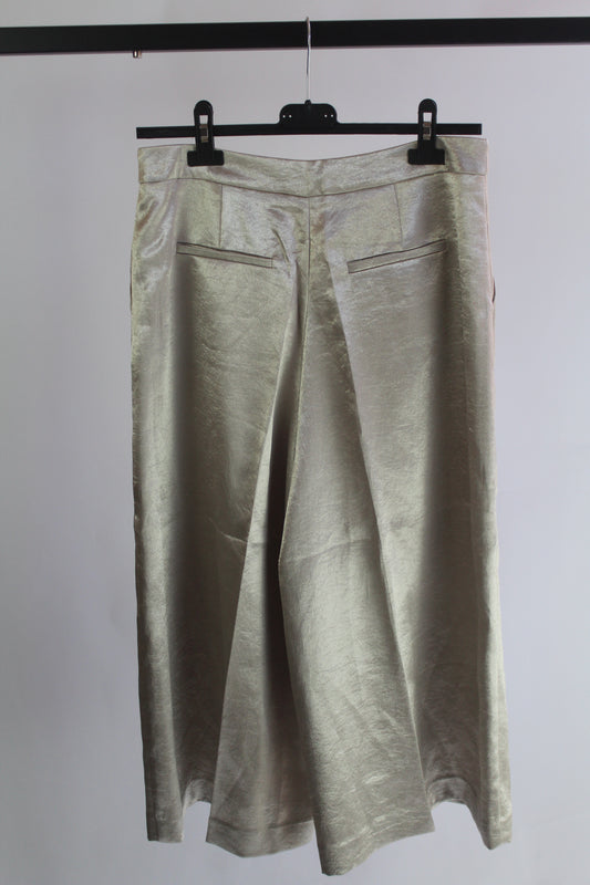 Forever 21 Women's Satin Culottes Size Medium