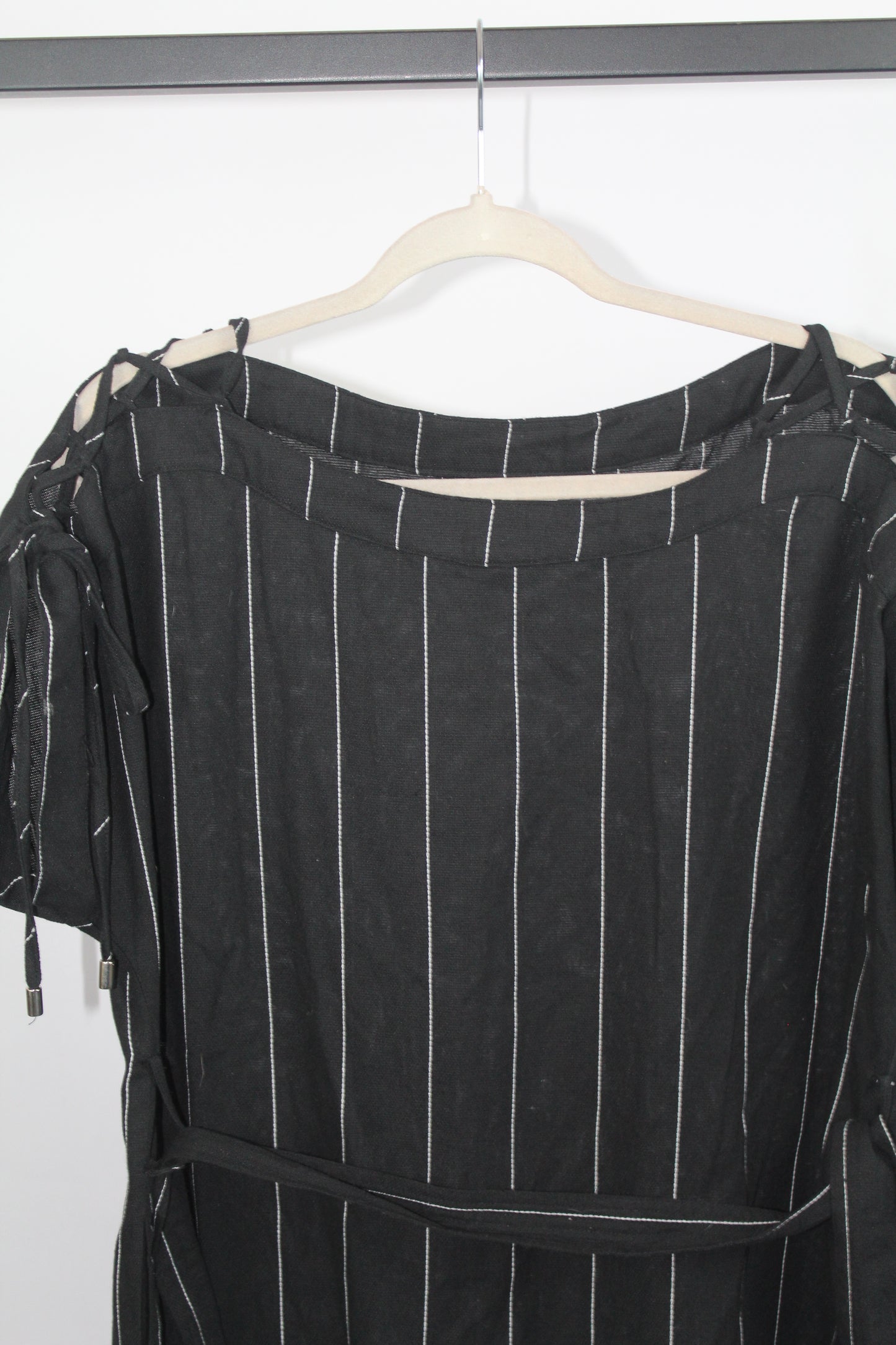 Women's Moon River Black/White Dress Size Large