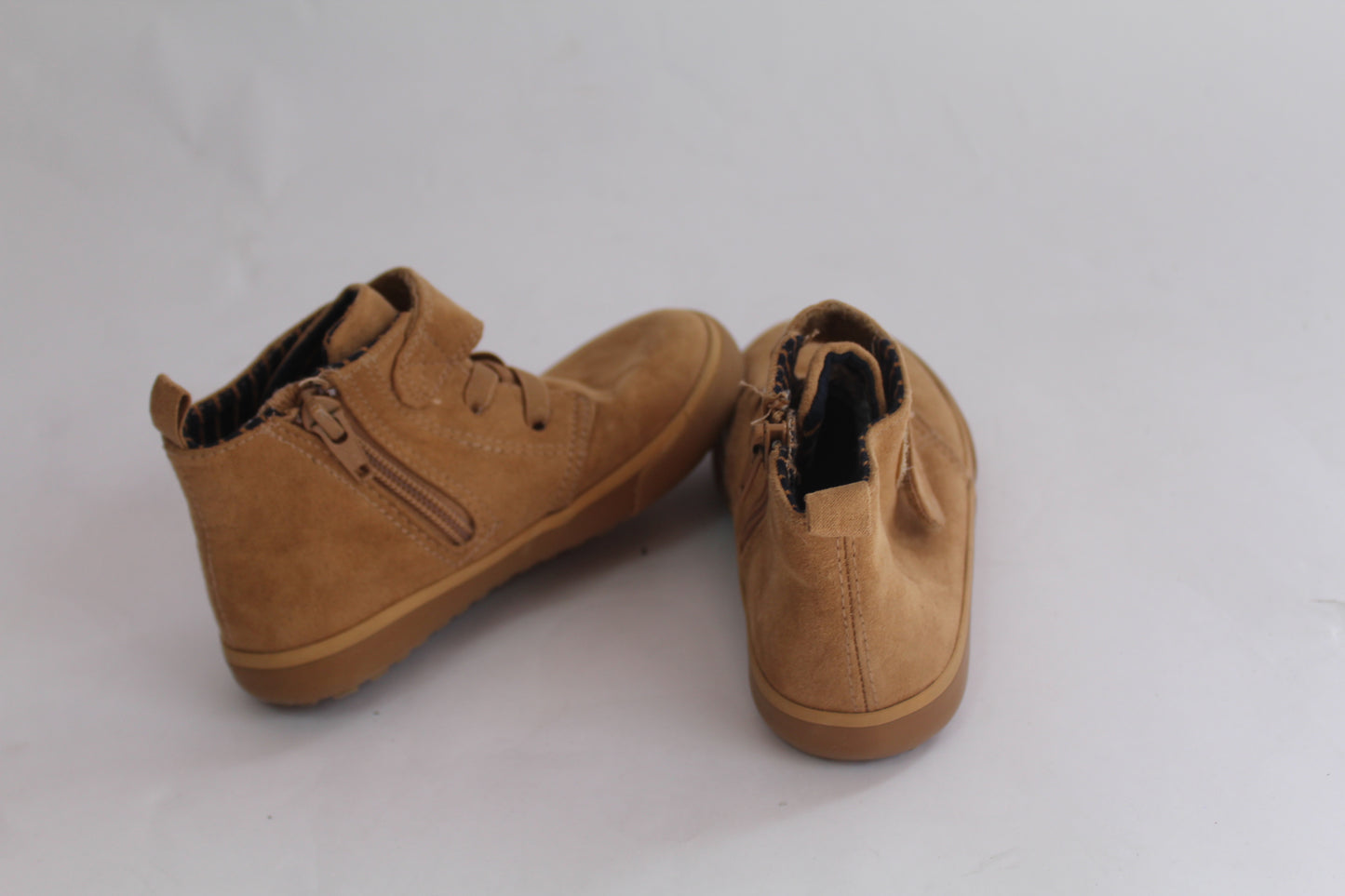 Boys Cat & Jack Tan High Top Sneakers U.S. Size 9