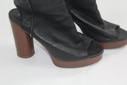 Women's New Look Block Heels Size 4/37
