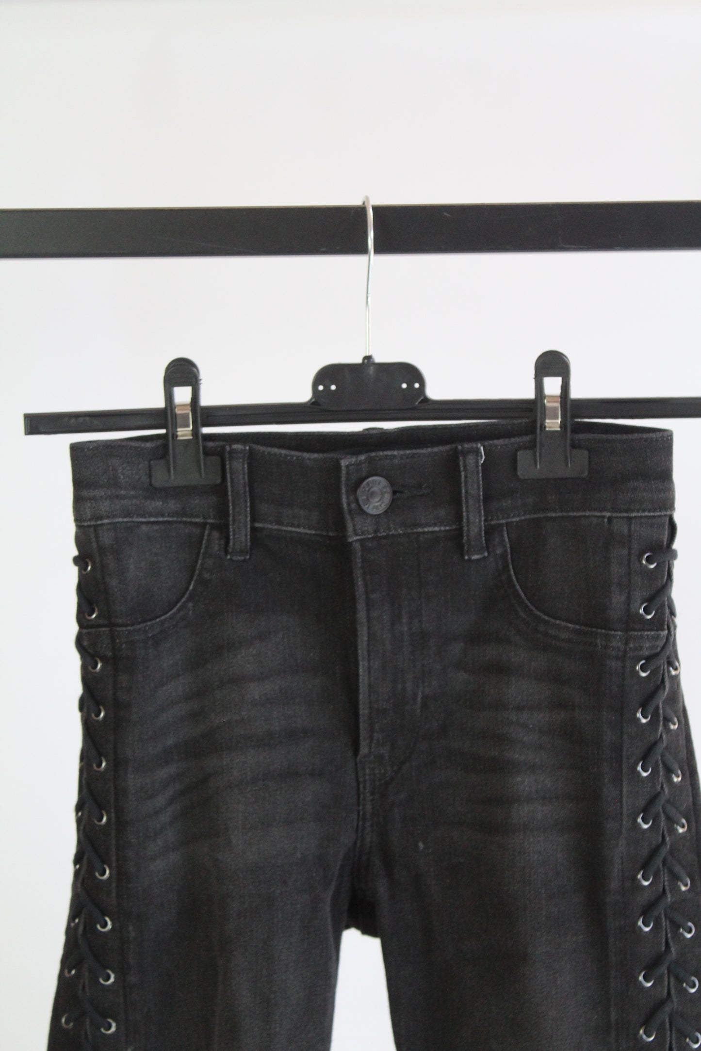 Express Women's Black Denim Ankle Legging High Rise Size 00R