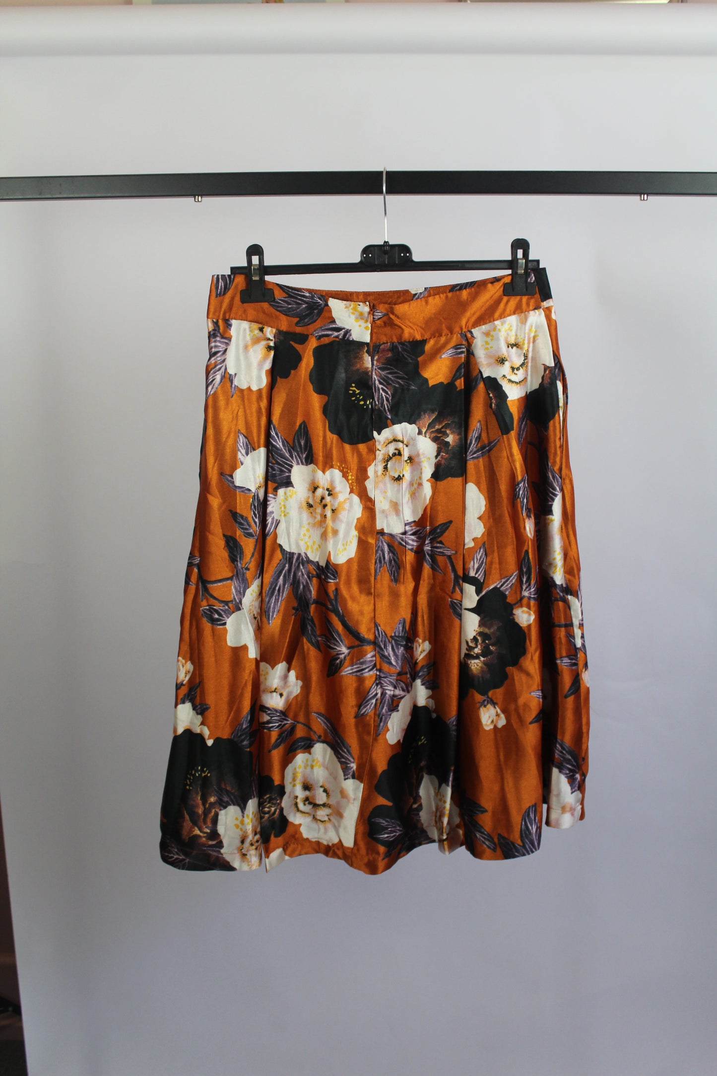 Women's Midi Orange Floral Skirt Size M