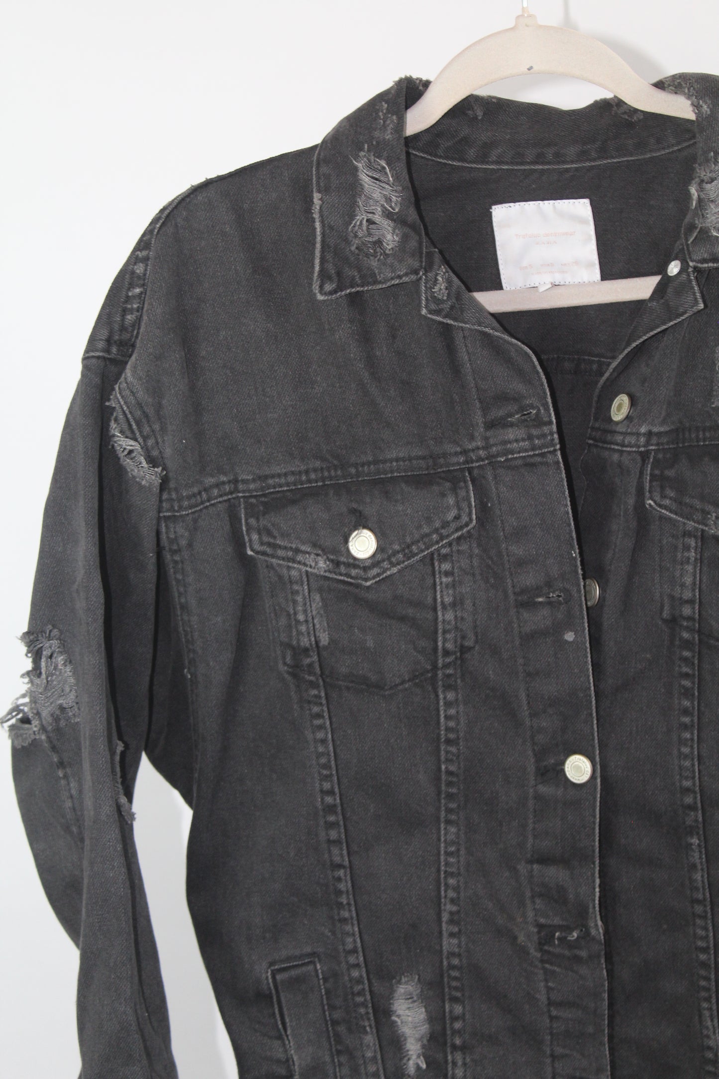 Women's Zara Trafaluc Denim Distressed Jacket Size Small