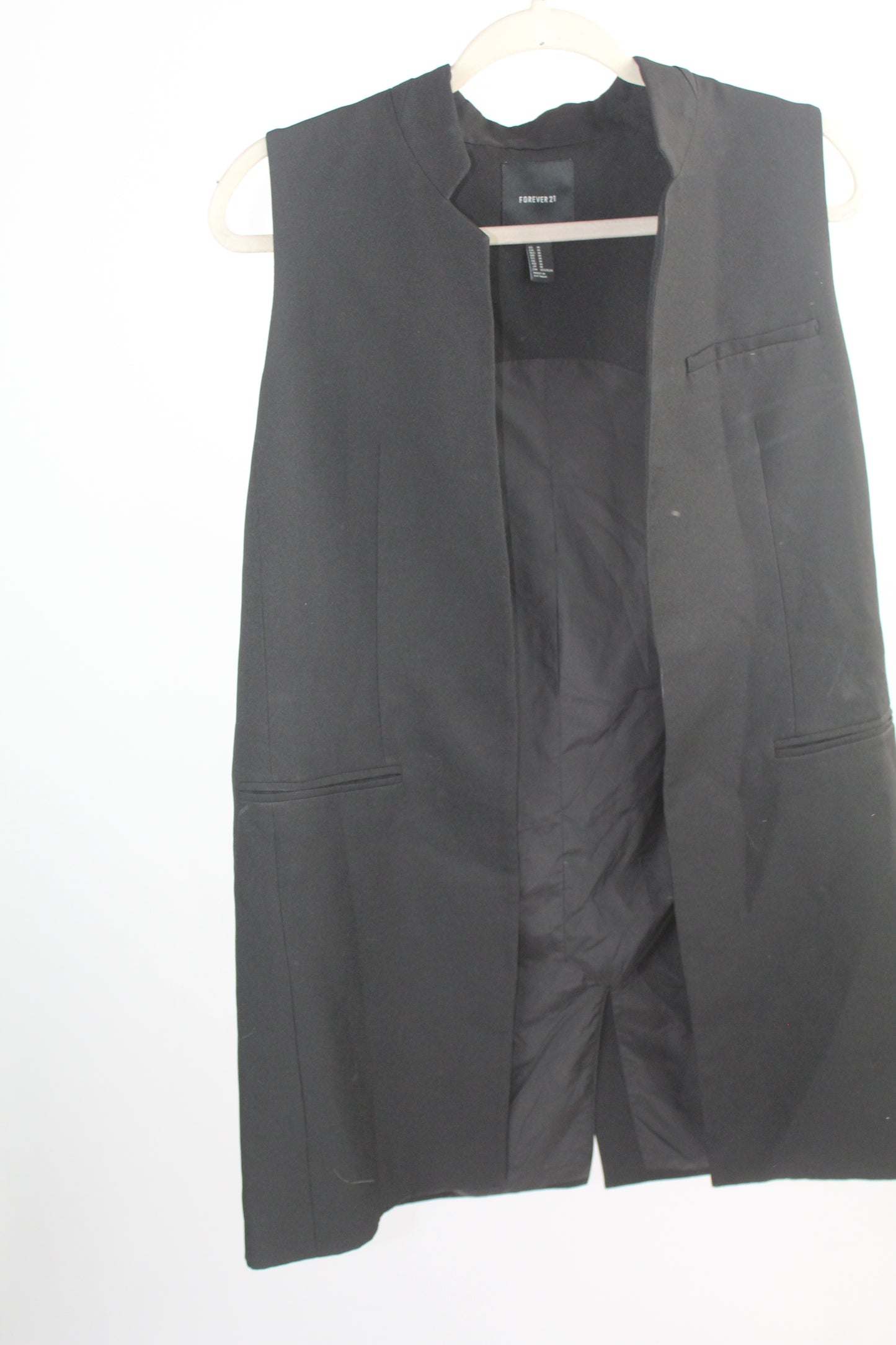 Women's Black F21 Sleeveless Blazer Size Medium