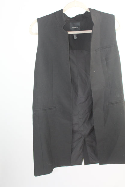 Women's Black F21 Sleeveless Blazer Size Medium