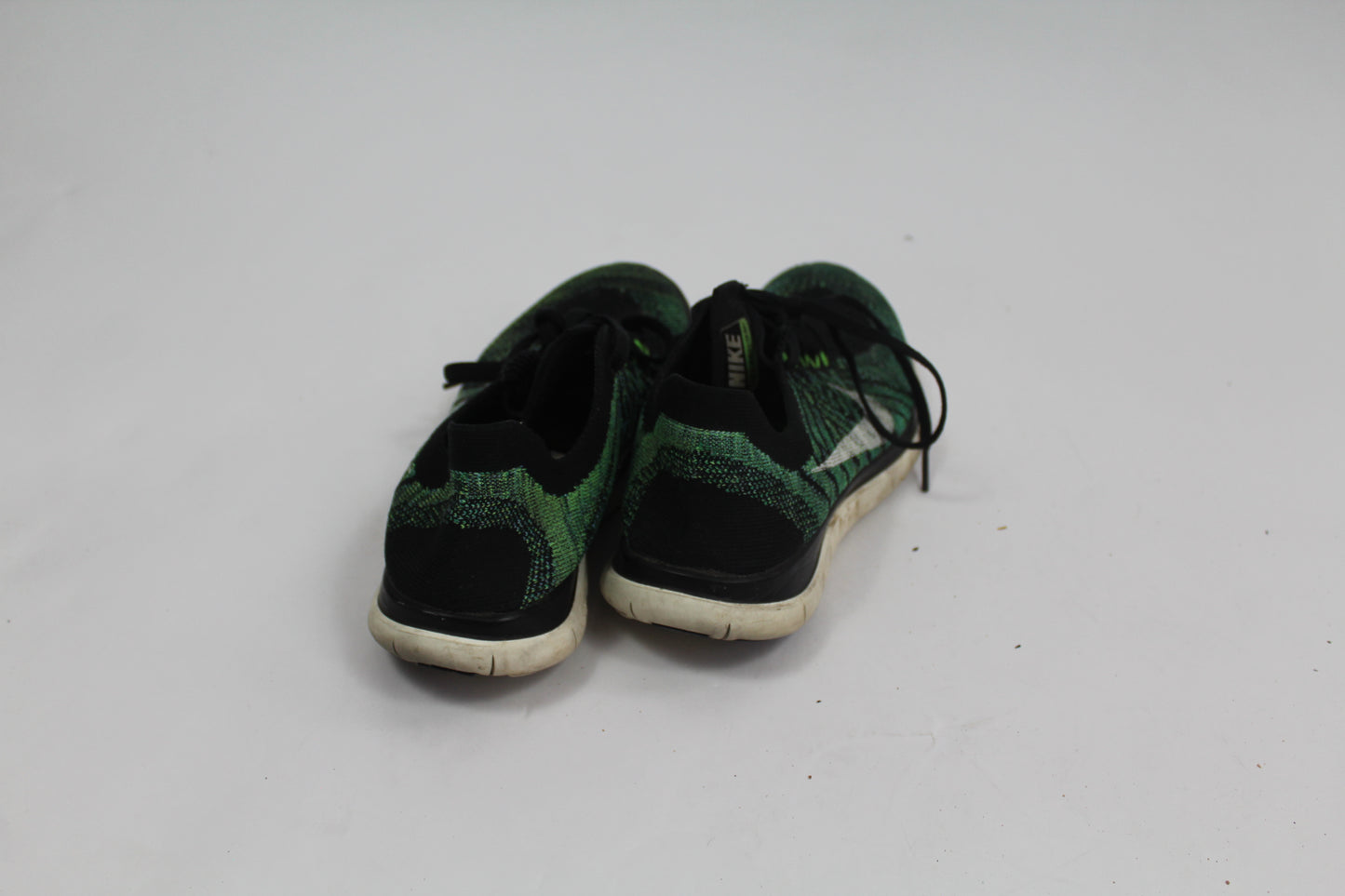 Women's Nike Running Pre-loved Athletic Shoes Size 7