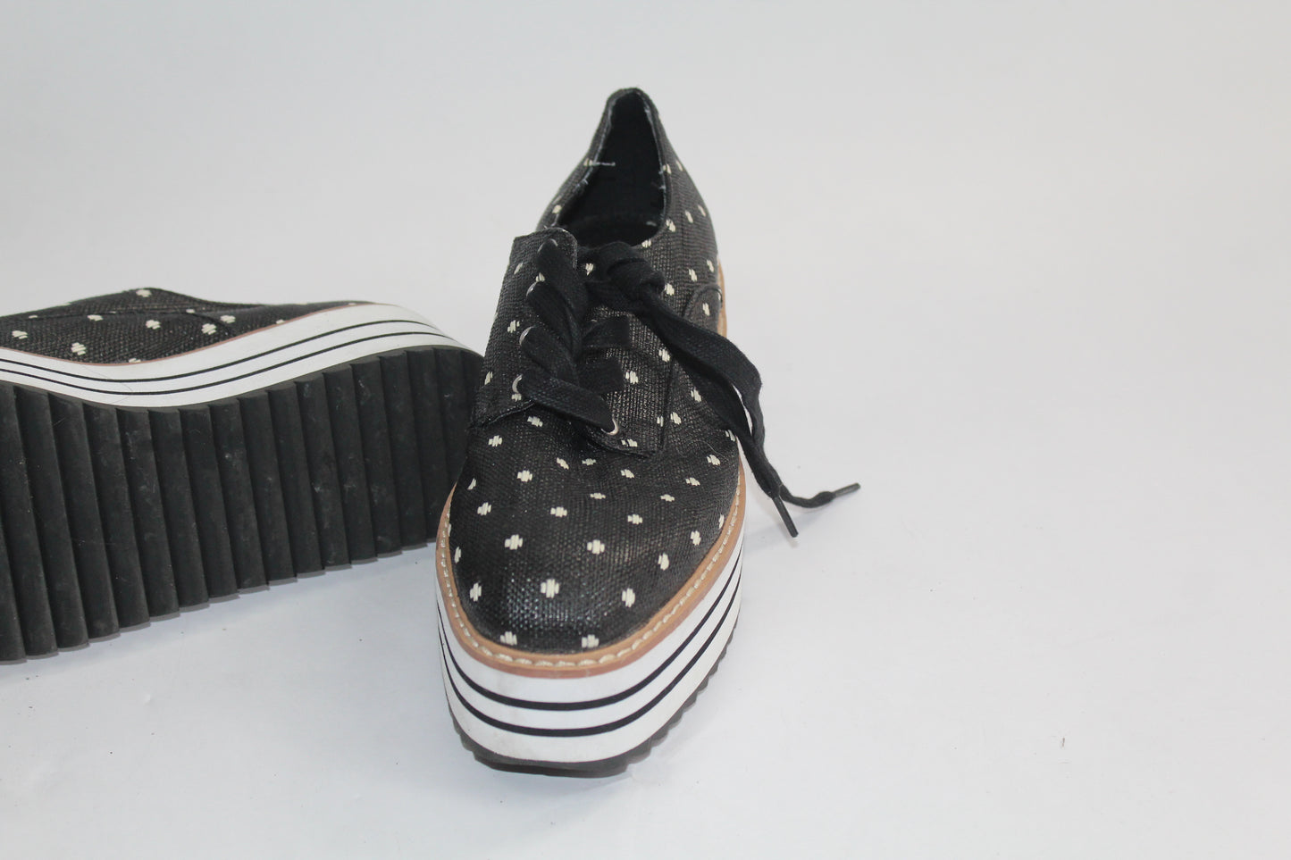 Women's Zara Striped Black/Grey Shoes Size 37