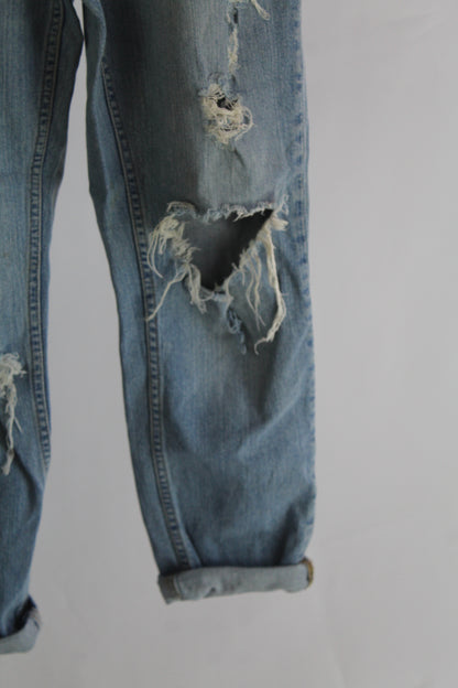 BDG Women's Light Wash Distressed Denim Super Skinny Size 6