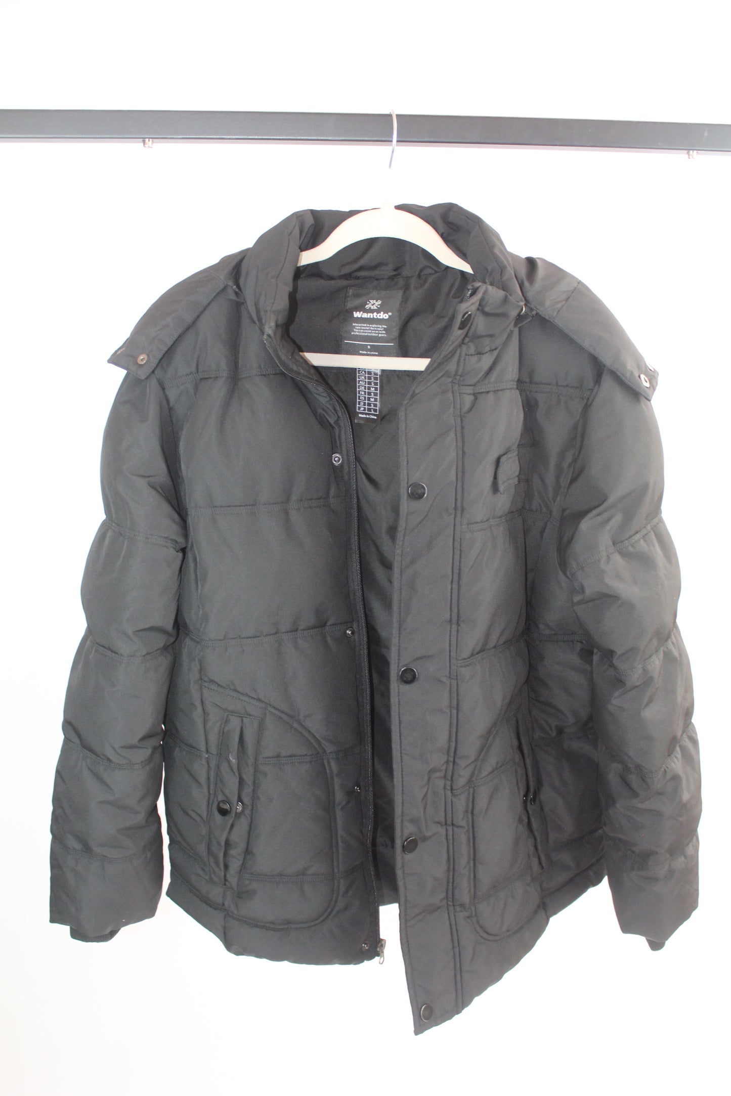 Women's Black Puffer Jacket Size Small Brand Wantdo