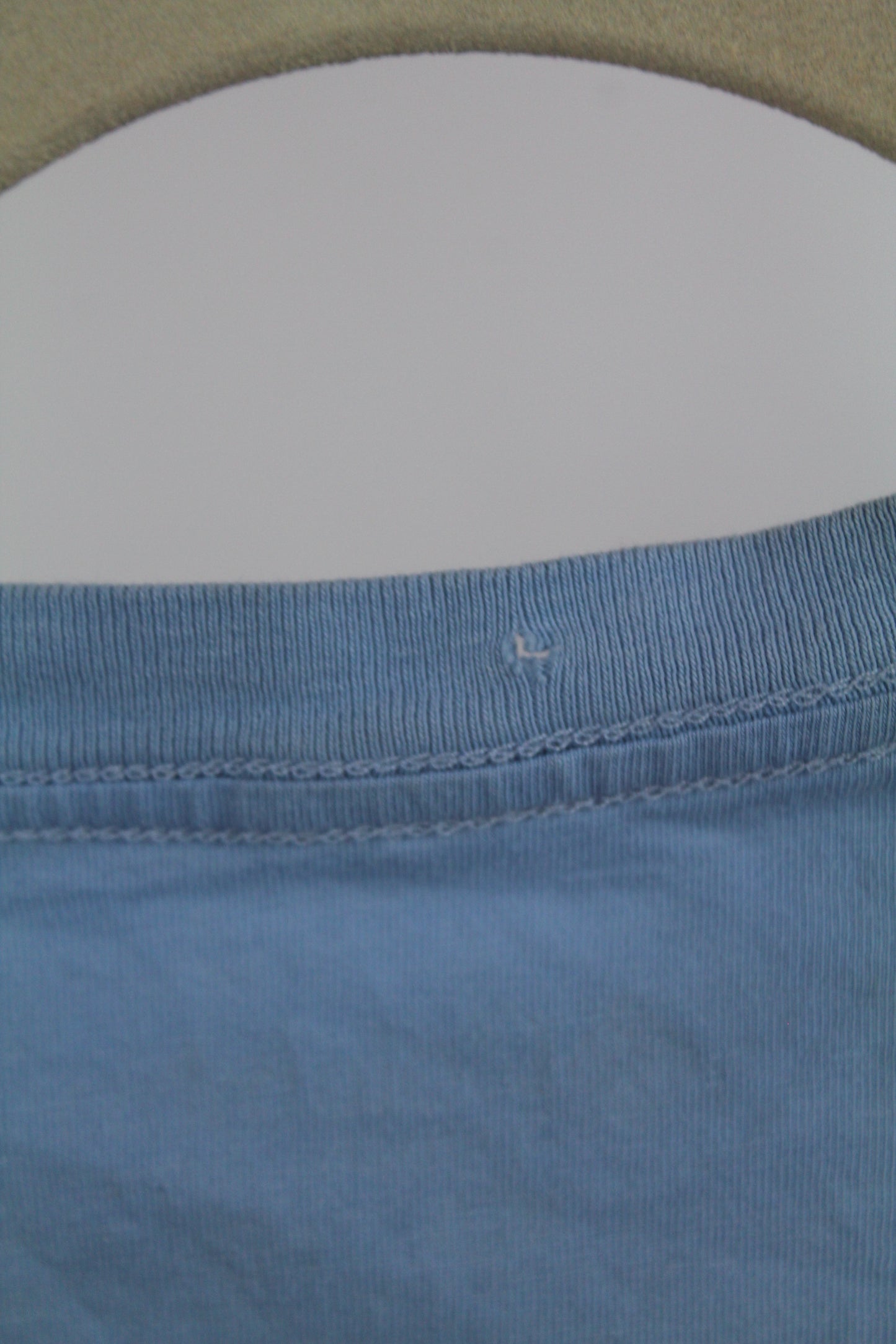 Men's Columbia Blue Top Size Small