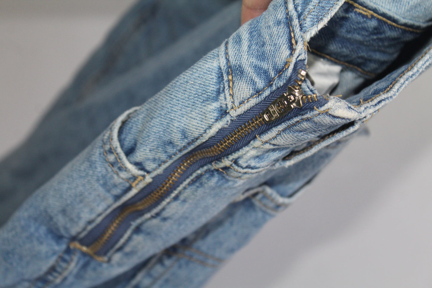 Women's Levi Denim Overalls Partially Distressed Size Medium