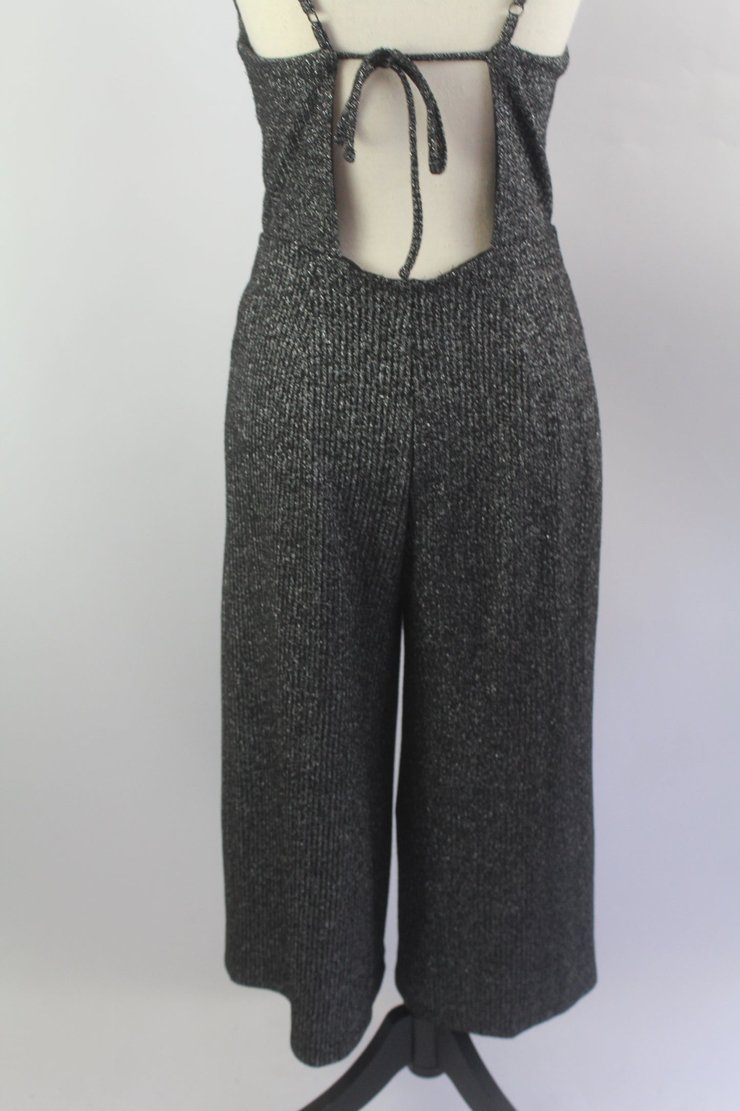 Wild Fable Sparkly Women's Jumpsuit Size Medium