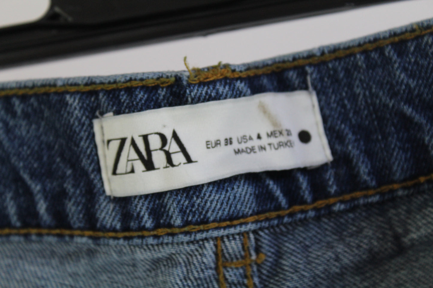 Zara Women's Flared Denim Size 4