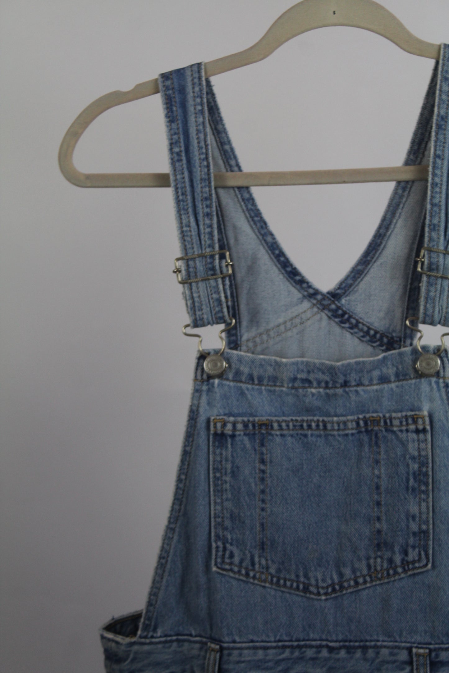 Women's Levi Denim Overalls Partially Distressed Size Medium