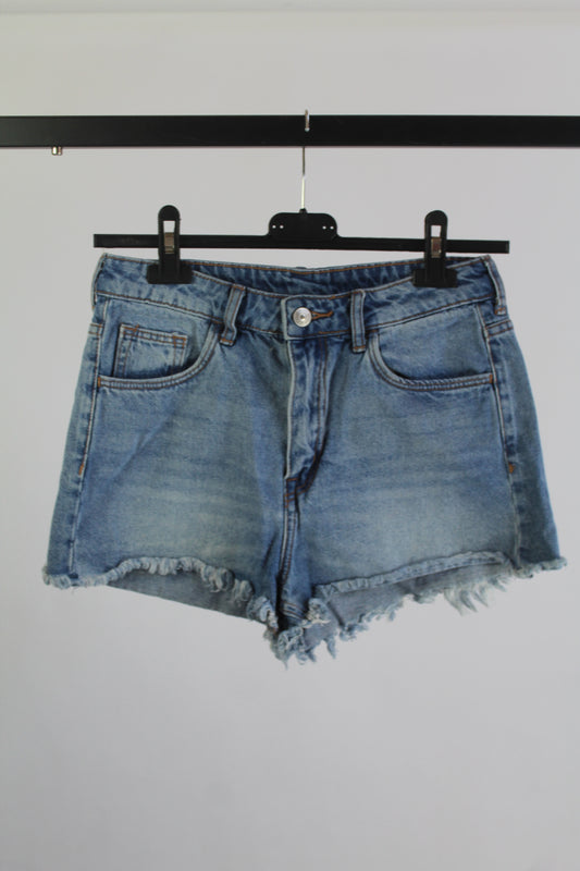 H&M Light Wash Distressed Denim High Rise Shorts Women's Size 6