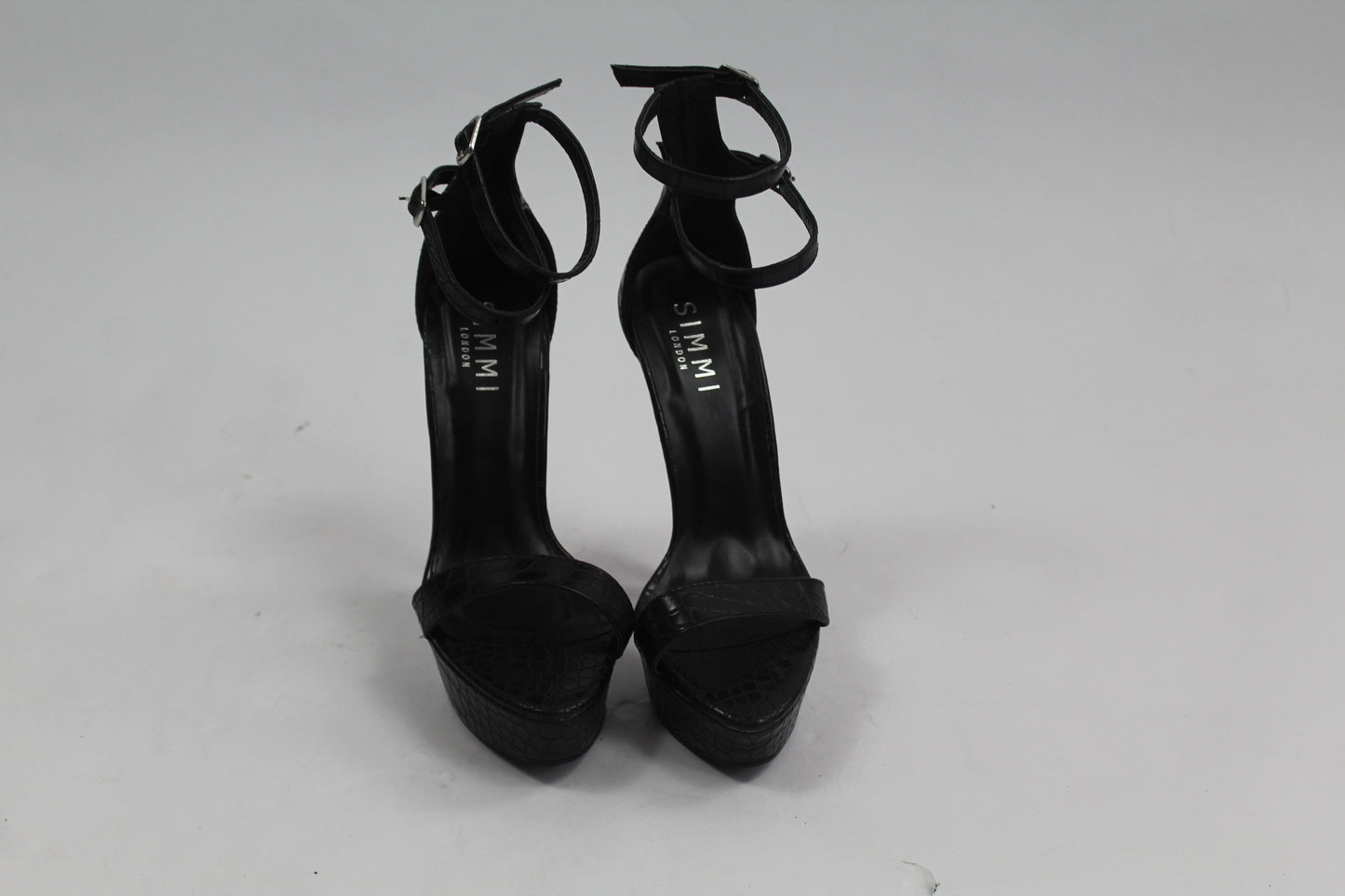 Women's Black Simmi London Heels Size 4 US 8.5