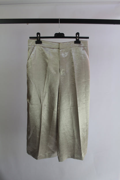 Forever 21 Women's Satin Culottes Size Medium