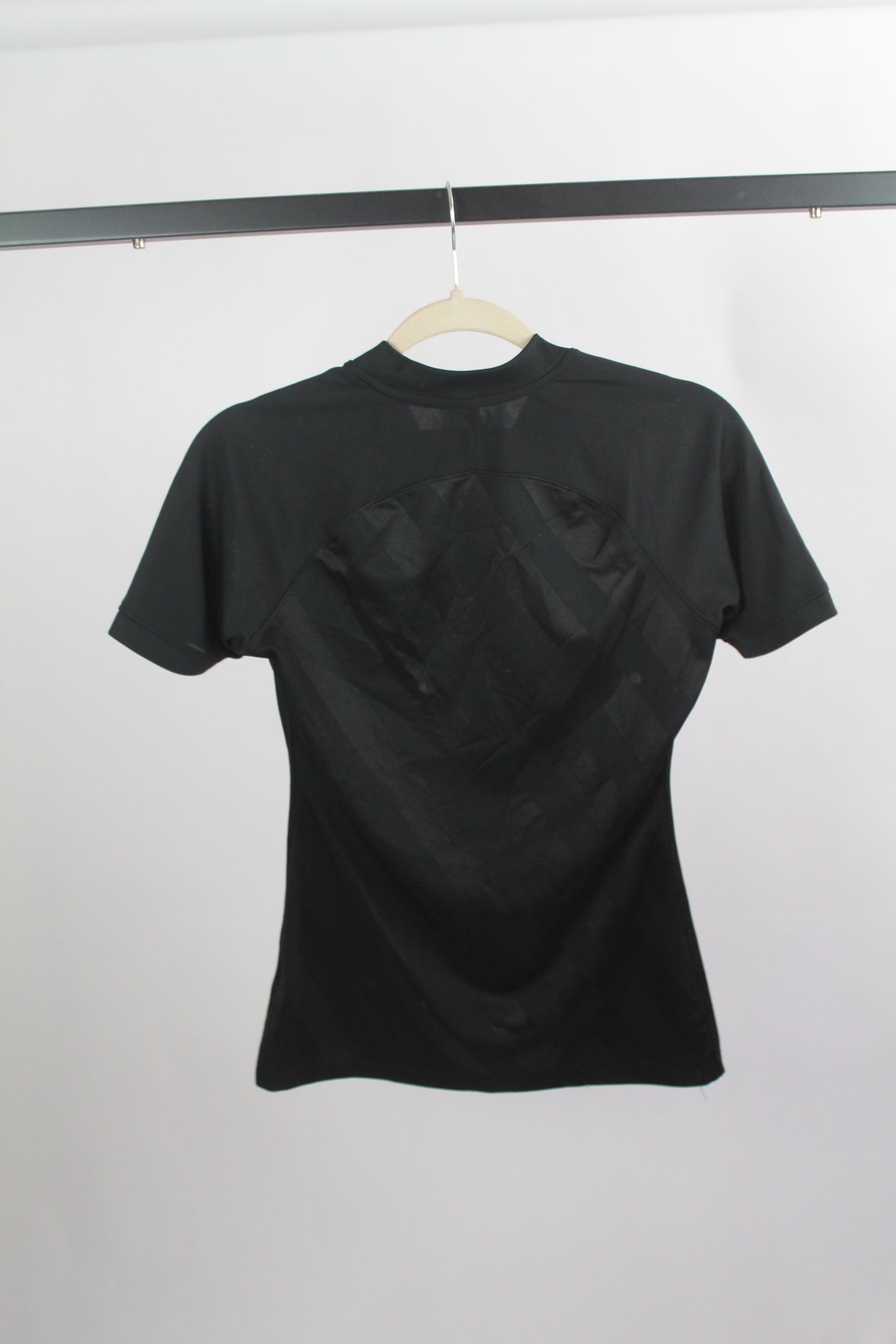 Women's Nike Black T-Shirt Size XS