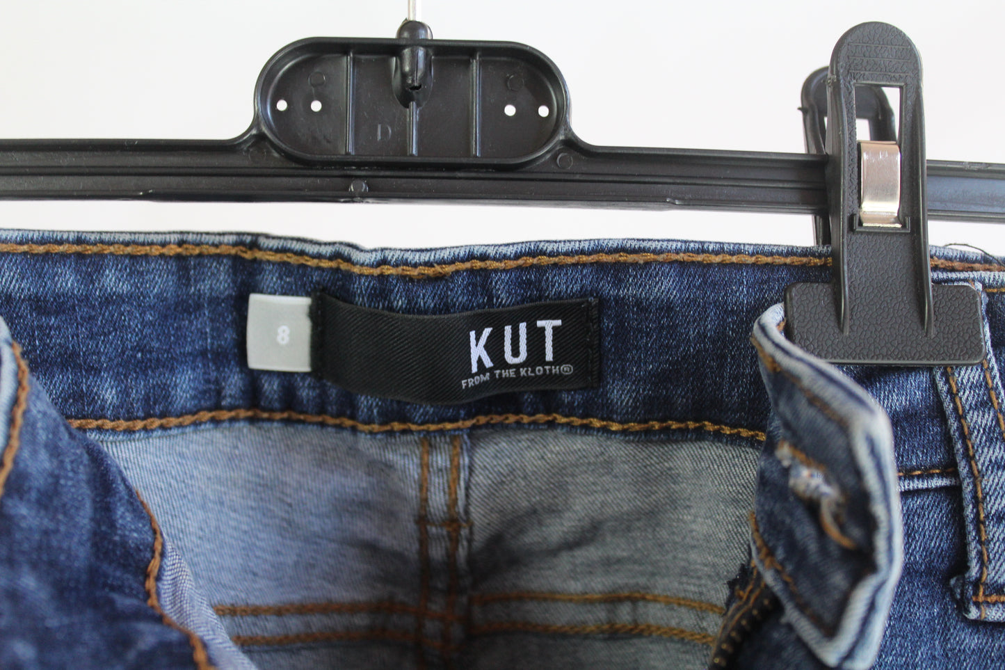 Kut Women's Dark Wash Denim Skinny Jeans Size 8  - Stretch Fabric