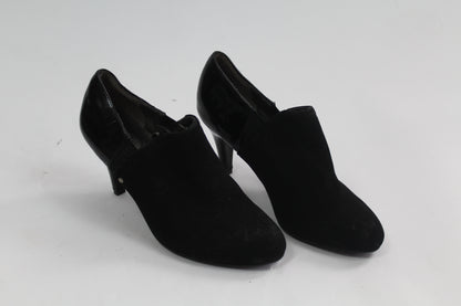 Women's PENDING SIZE