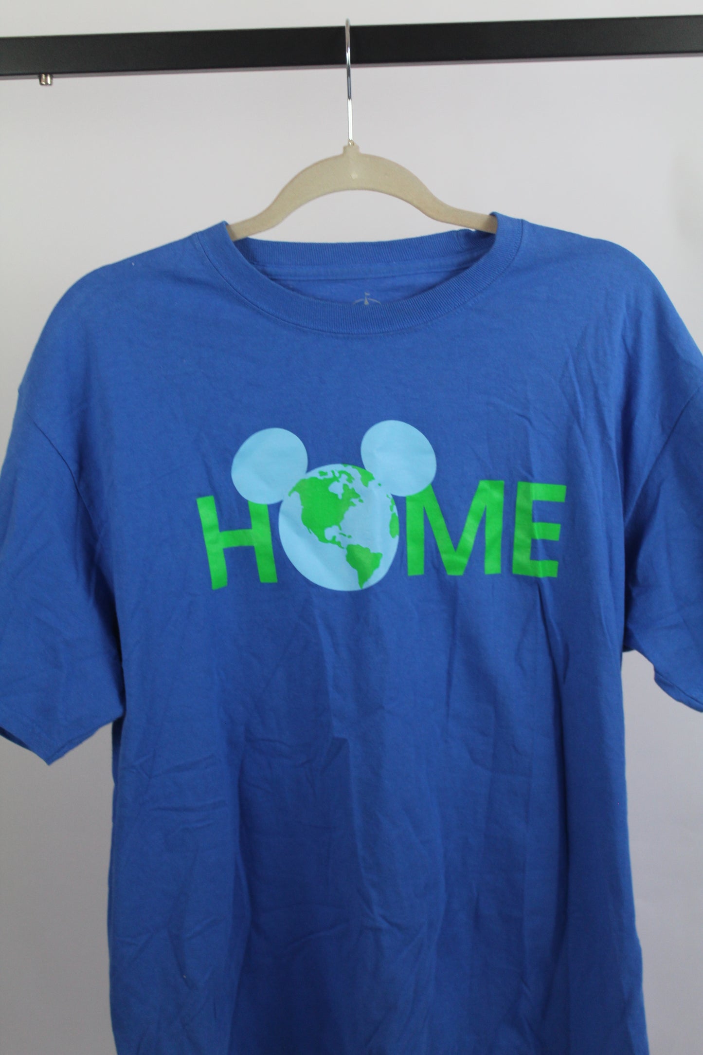 Vintage Disney Home Top Size Large