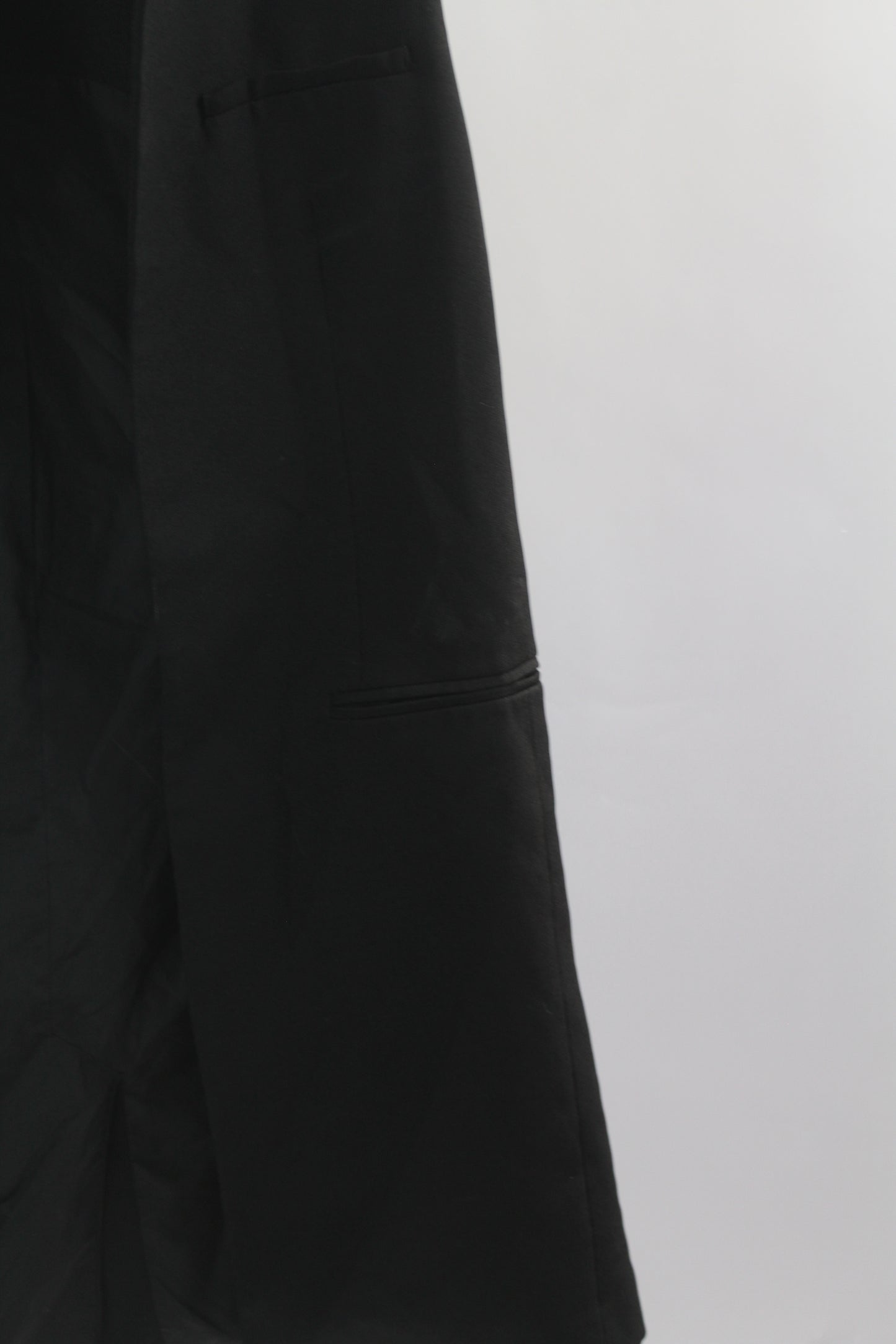 Women's Black F21 Sleeveless Blazer Size Medium