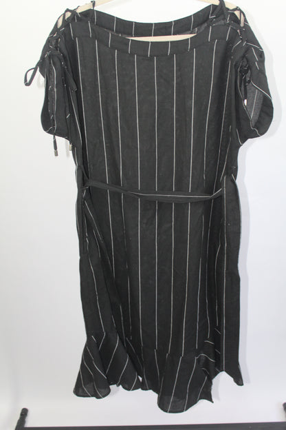 Women's Moon River Black/White Dress Size Large